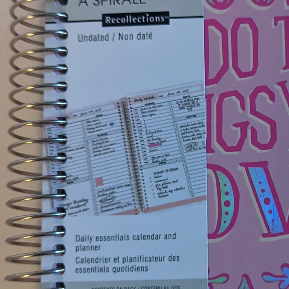 NWT Undated Recollections 'Choose Things You Love' Daily Planner Michael's 2026